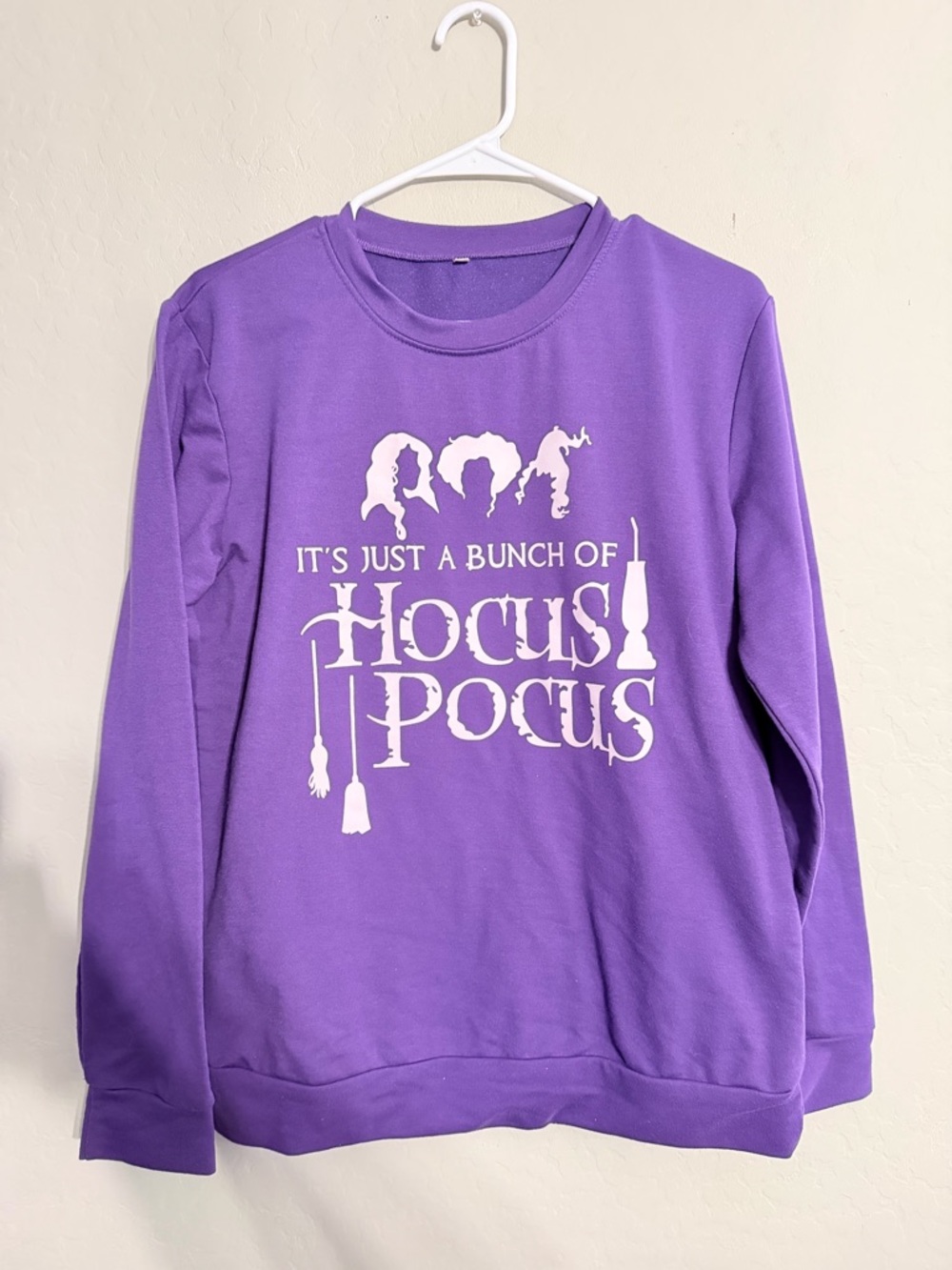 Vibrant Purple Crewneck Sweater - Medium